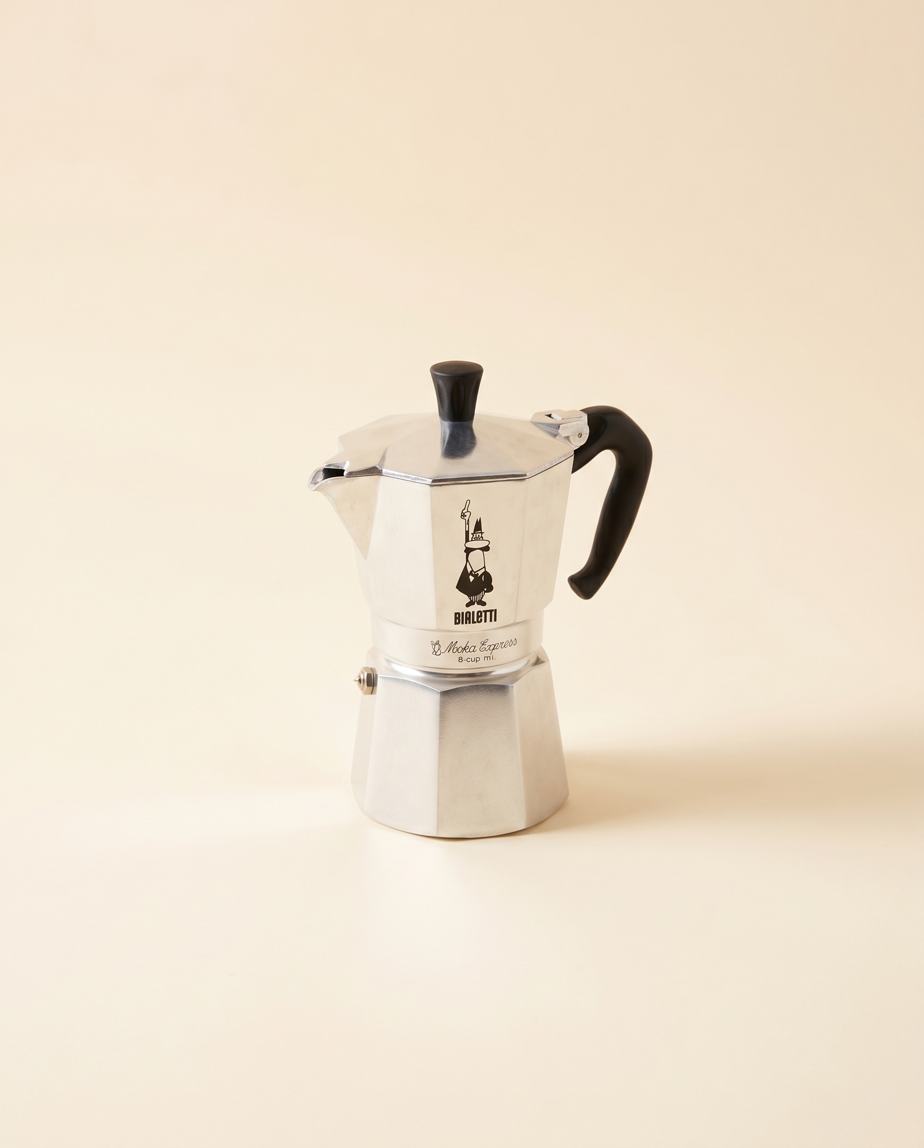 Bialetti Moka Express, aluminio fundido, 1933